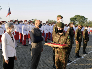 Cerimônia alusiva ao Dia do Exército