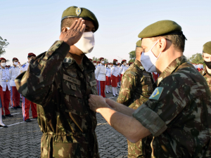 Cerimônia alusiva ao Dia do Exército