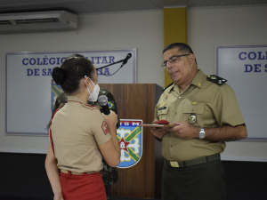 Comandante da Divisão Encouraçada prestigia promoção do Batalhão Escolar